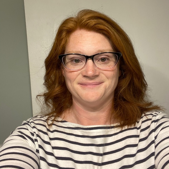 Meet your Posher, Jessica - Picture 1 of 1